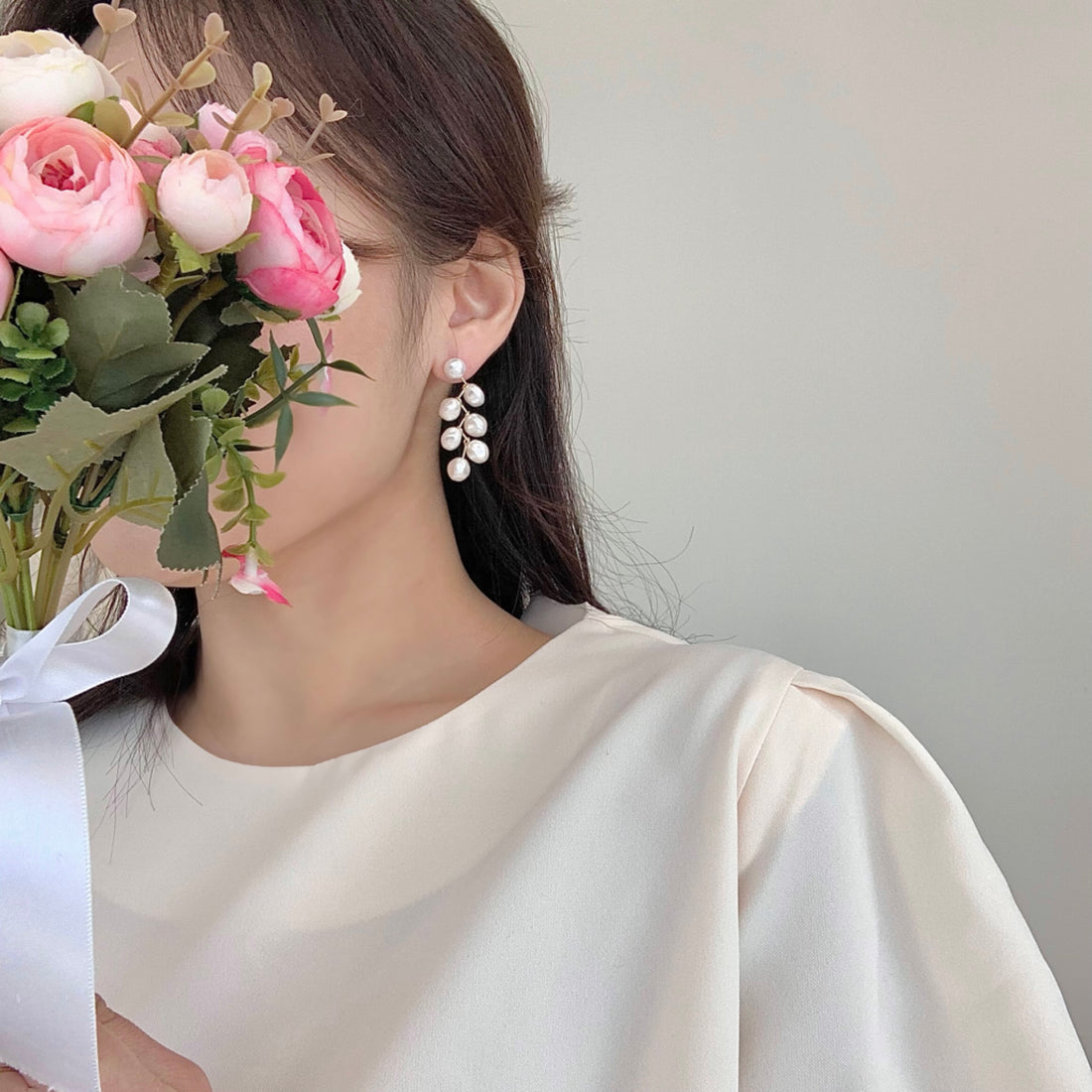 Delicate Pearl Chandelier Earrings - MARMELO USA