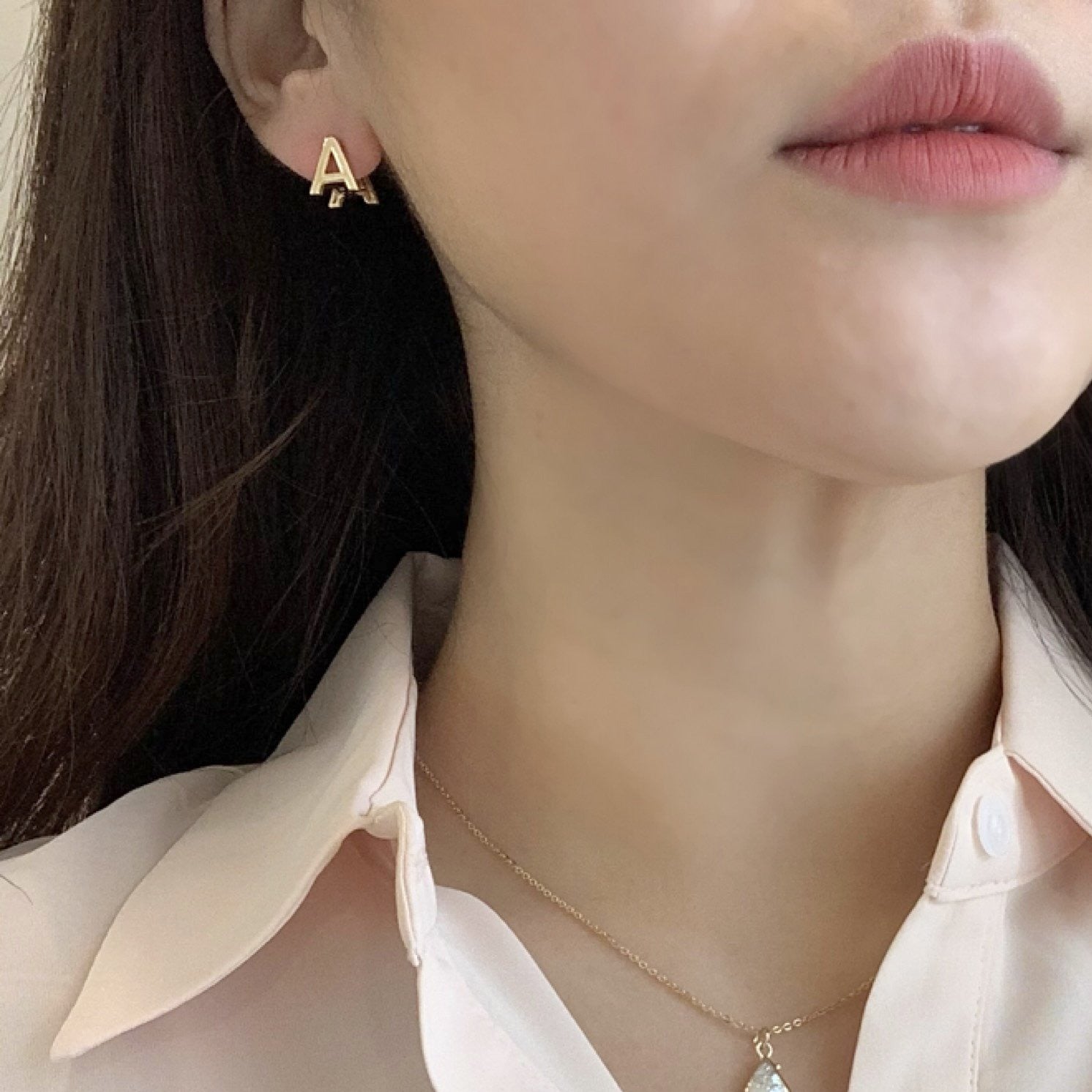 Initial Huggie earrings - MARMELO USA