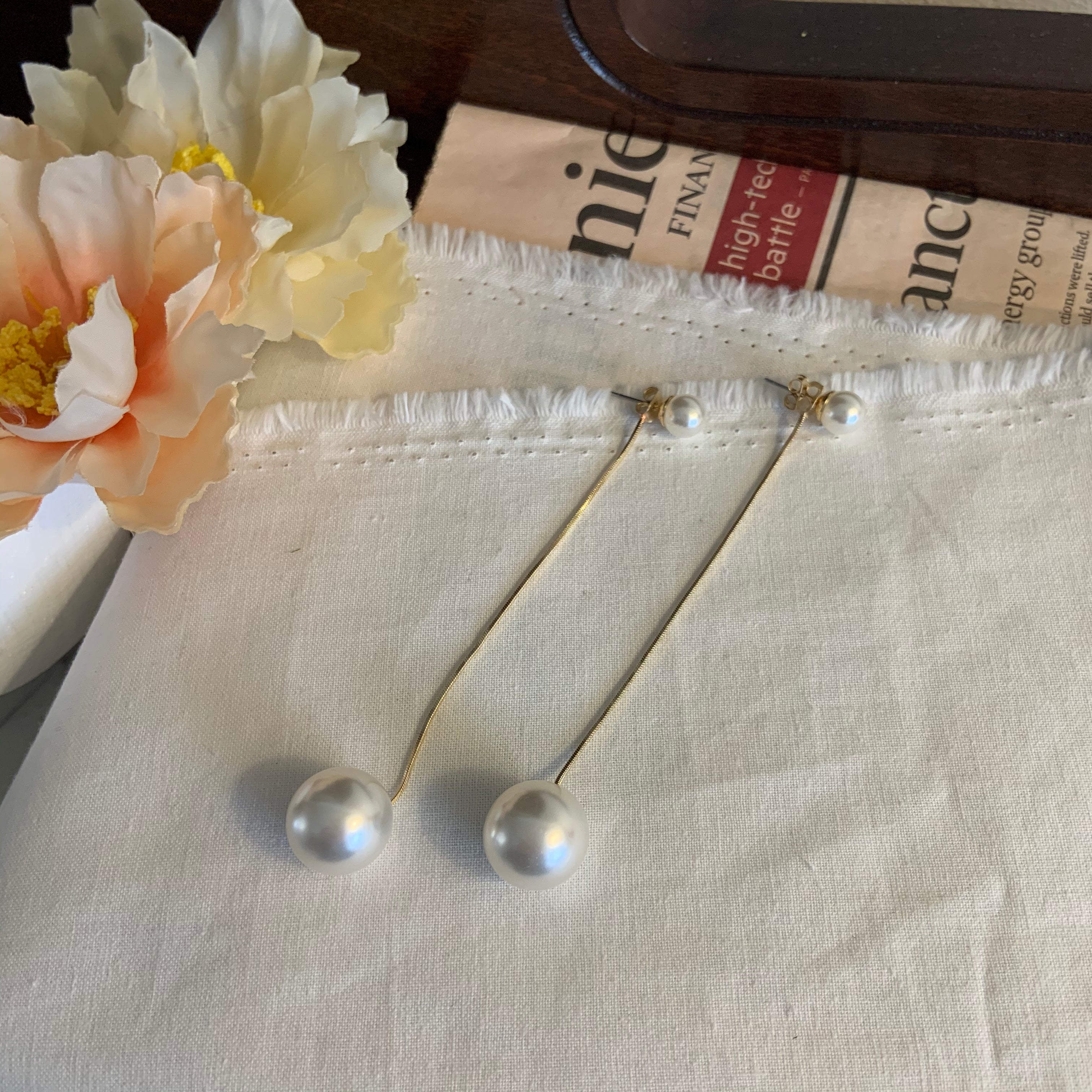 Two-In-One Big Pearl Long Chain earrings – MARMELO USA