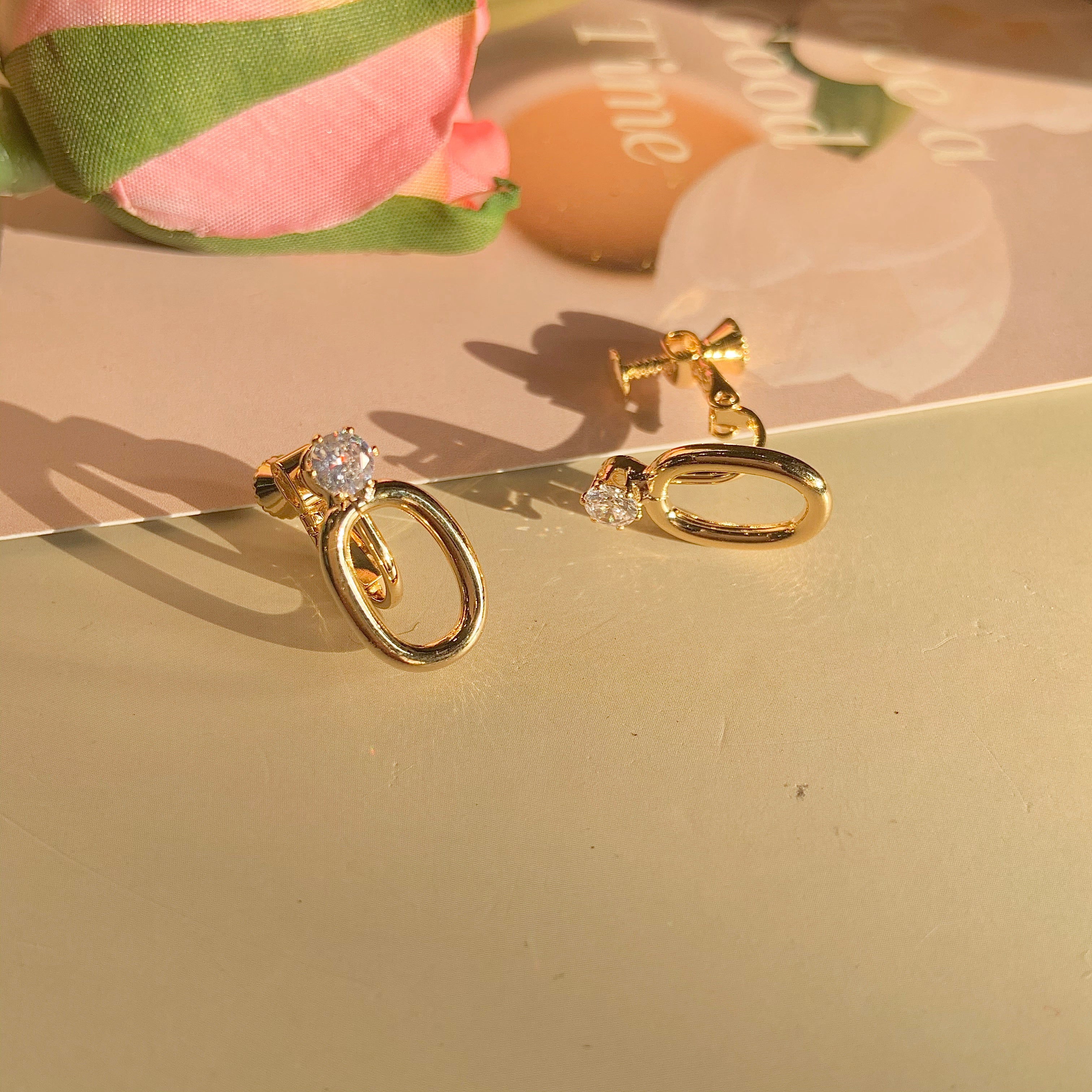[Clip on] Cubic and Gold Silver Oval Stud Clip on Earrings - MARMELO USA