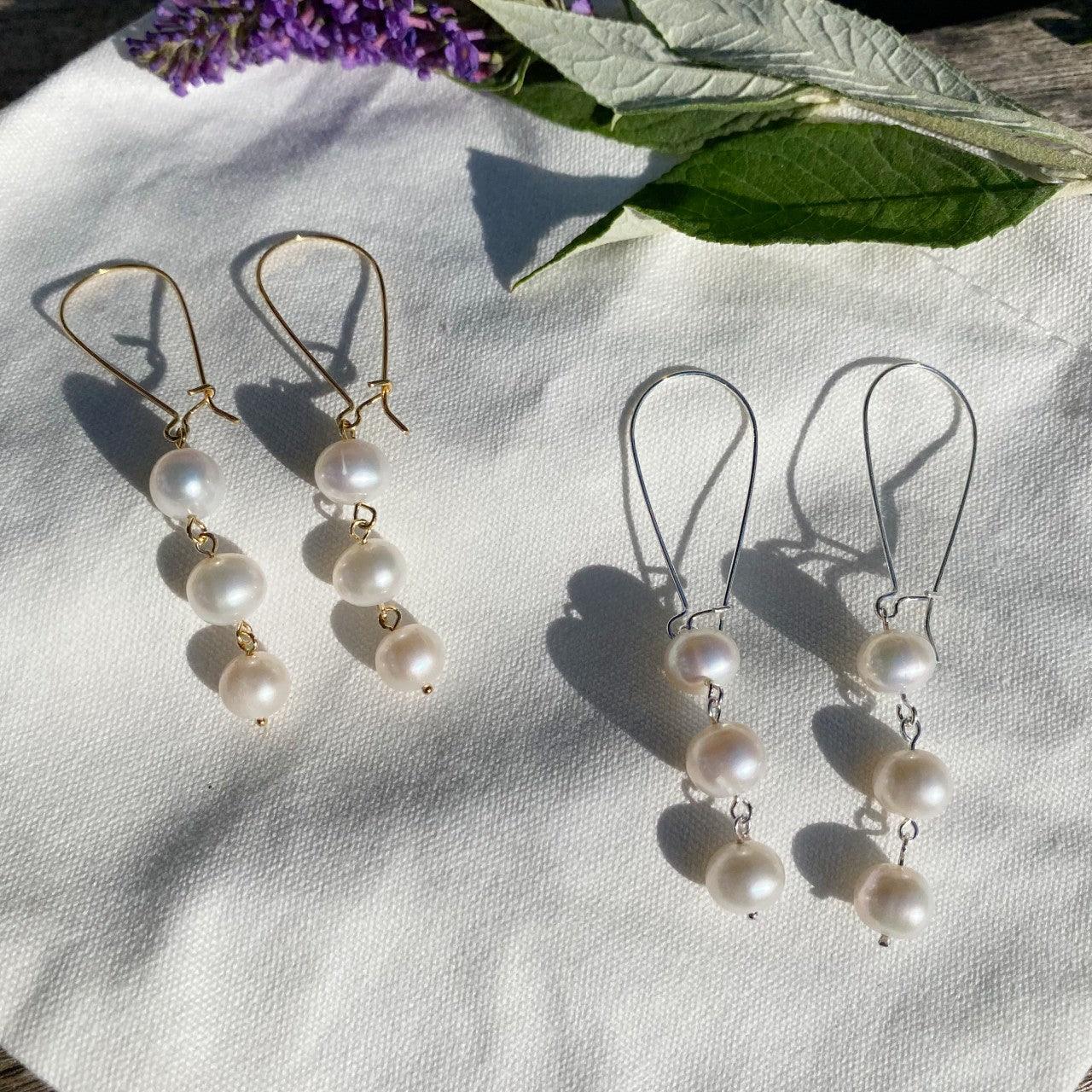 18K Gold and Sterling Silver Dainty Line Tiered Pearl Earrings - MARMELO USA