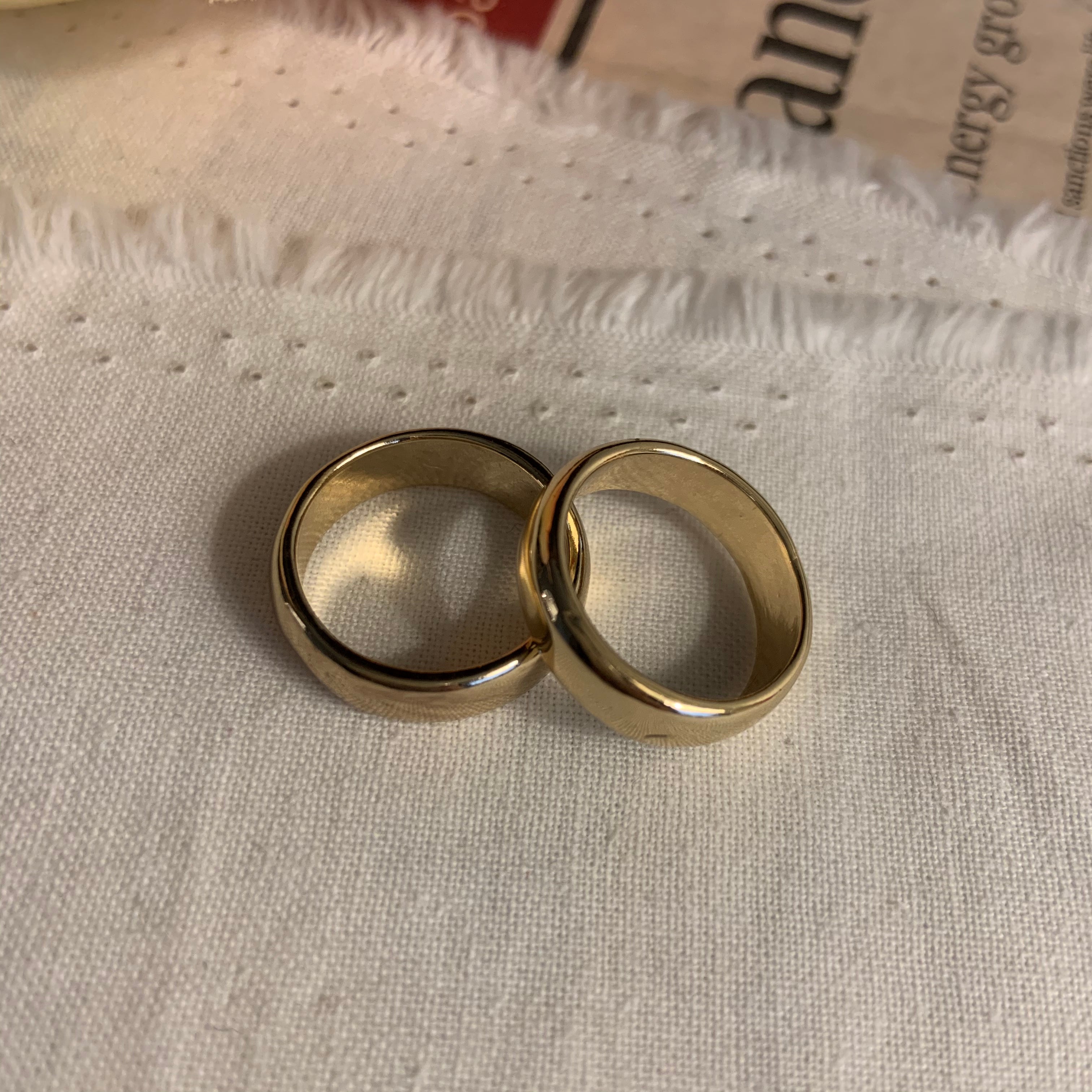 Simple Shiny Gold Ring Band - MARMELO USA