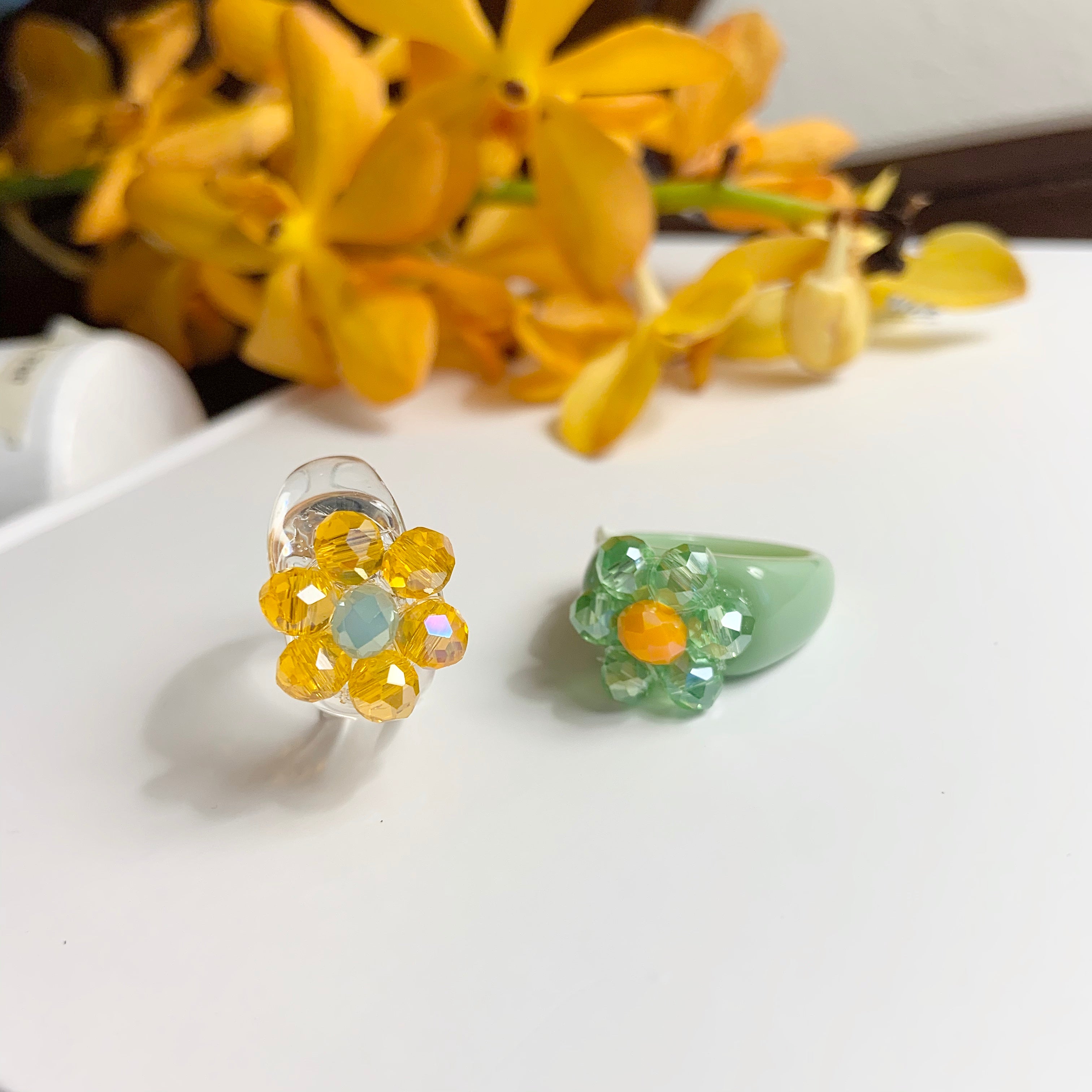 Flower Resin Statement Ring - MARMELO USA