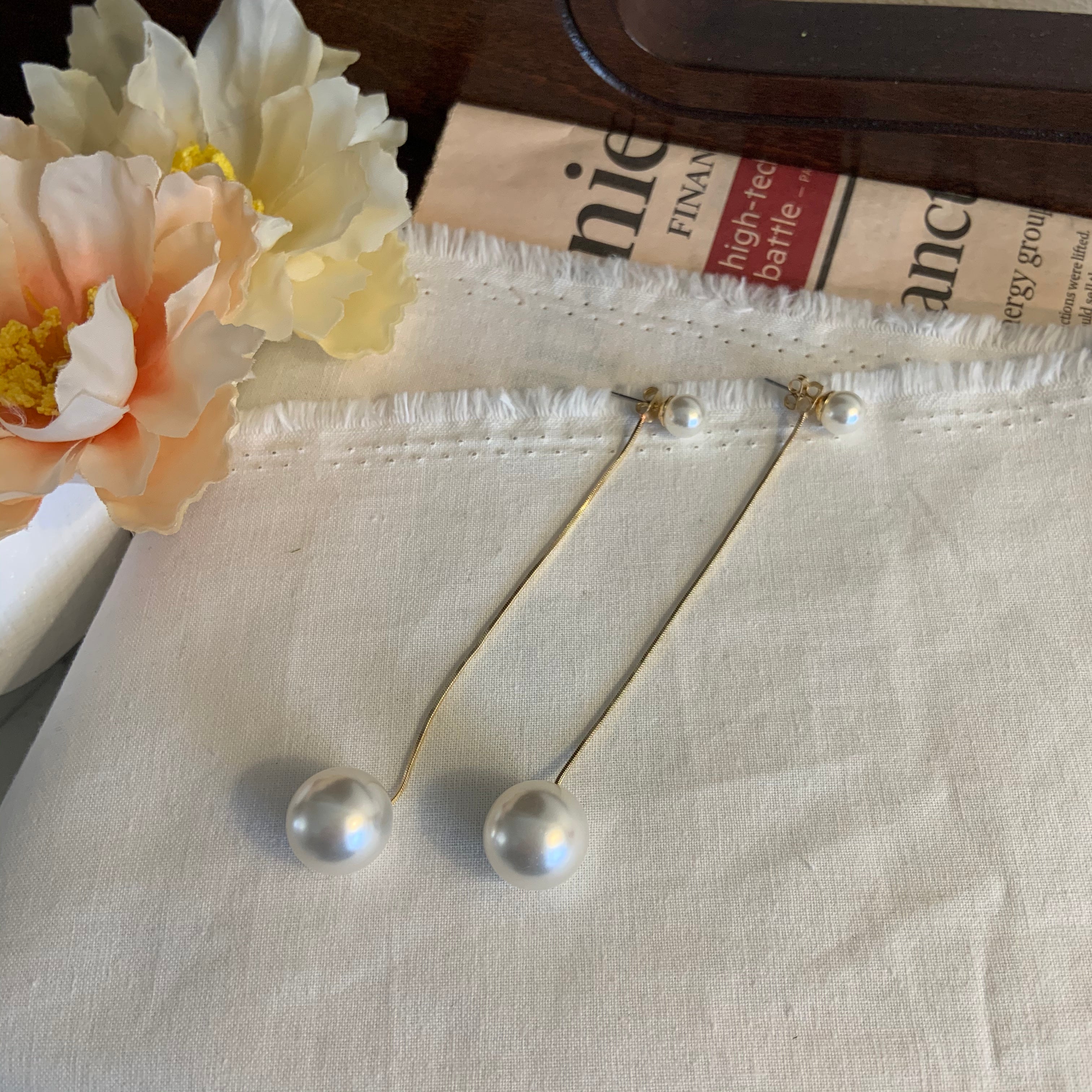 Two-In-One Big Pearl Long Chain earrings - MARMELO USA